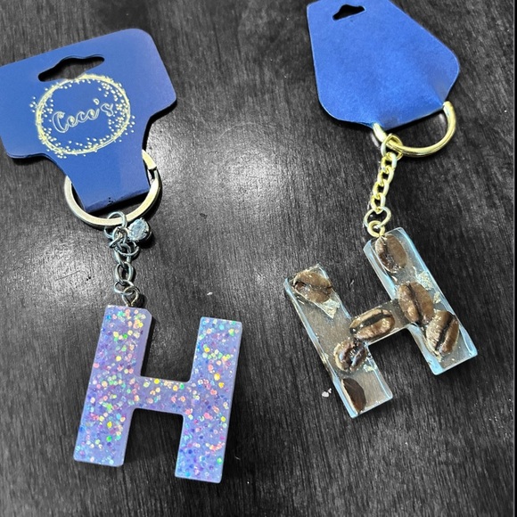 CeCe Glitter and Coffee Bean initial H Key Holders - Picture 3 of 3